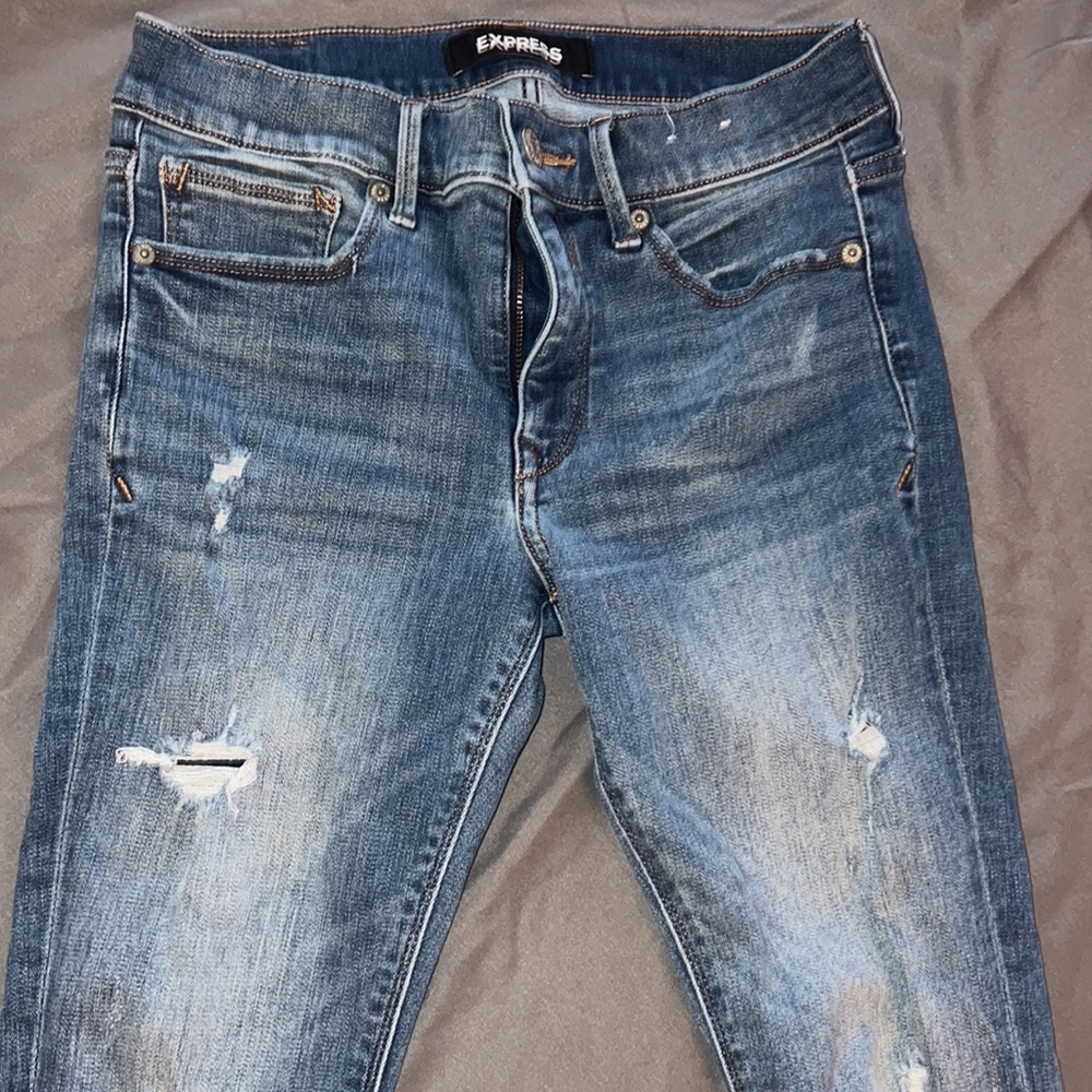 Express Ripped Cropped Jeans - Picture 2 of 7